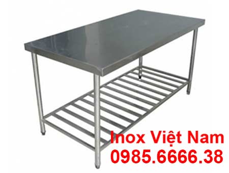 ban-bep-inox-co-ke-duoi