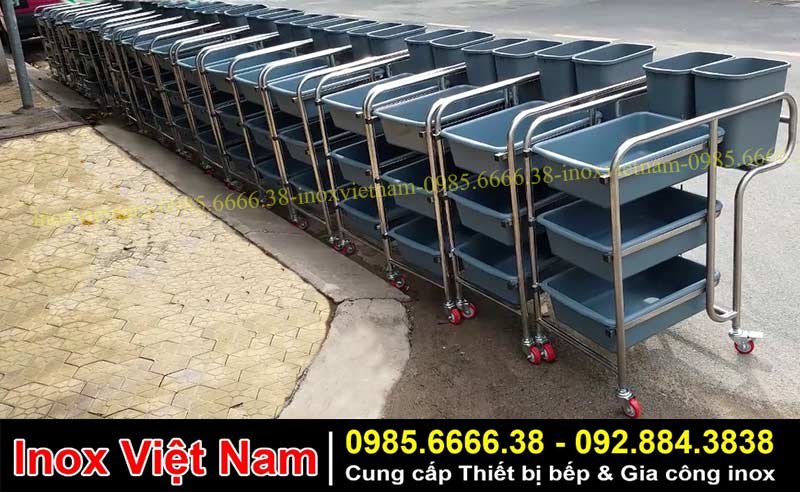 xe-day-inox-thu-gom-thuc-an-3-tang