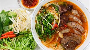 Bún bò Huế thơm ngon